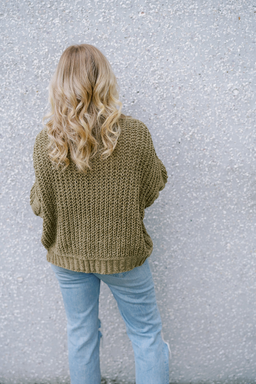 Mock neck balloon sleeve cable knit sweater